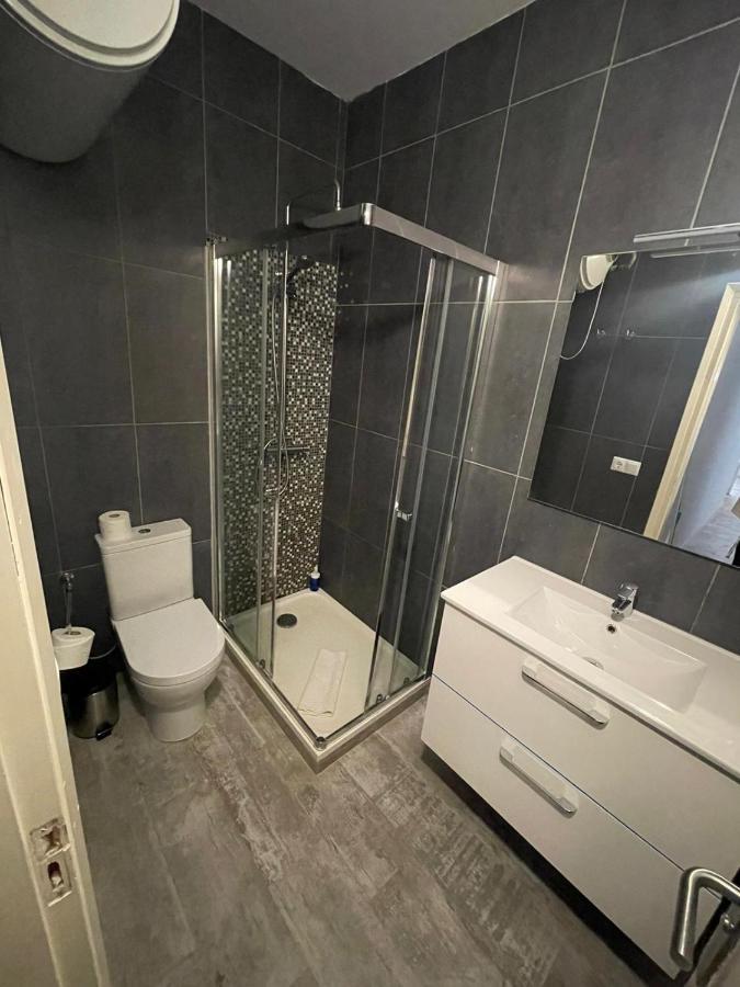 Apartamentos Verdera Es Pujols Luaran gambar