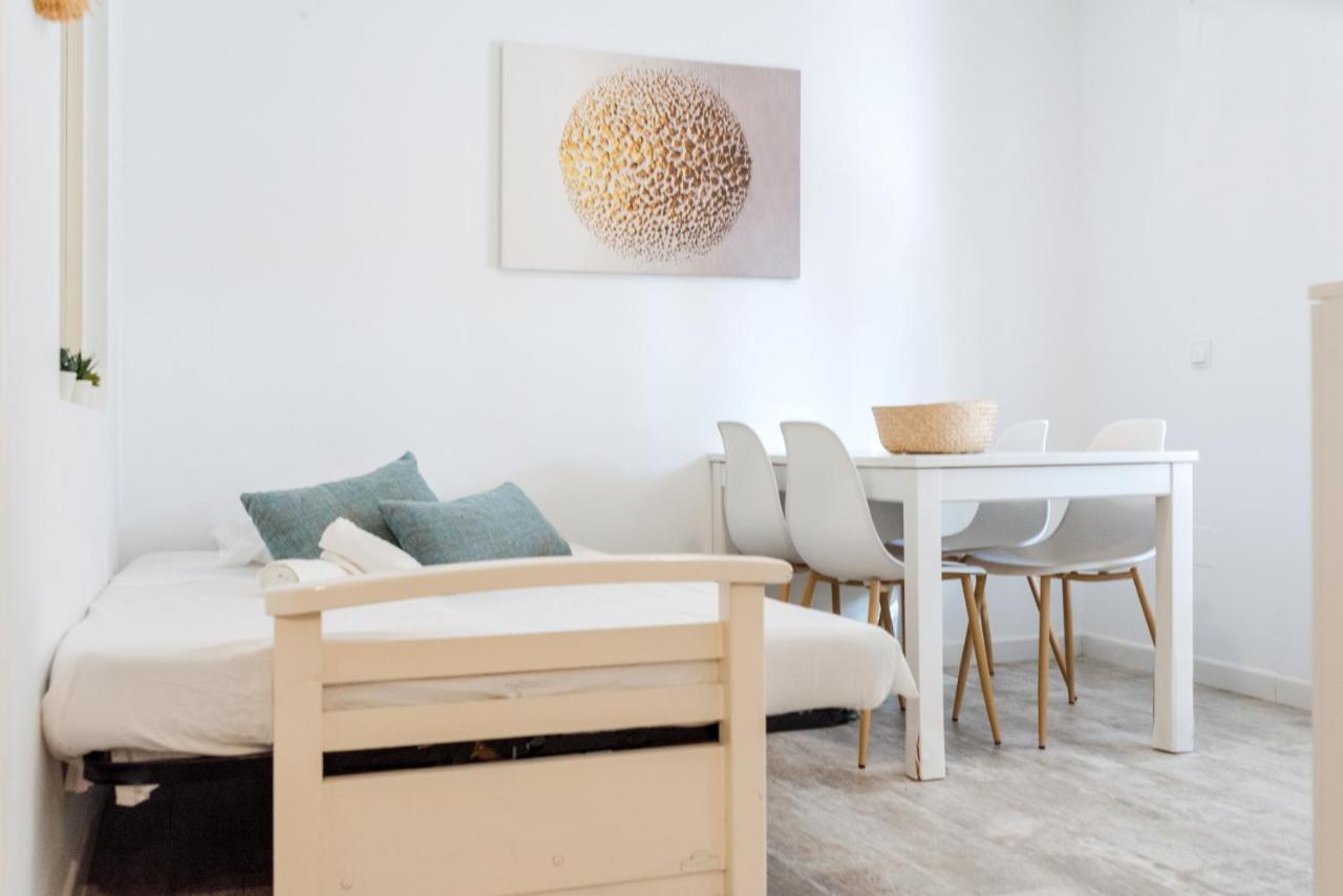 Apartamentos Verdera Es Pujols Luaran gambar