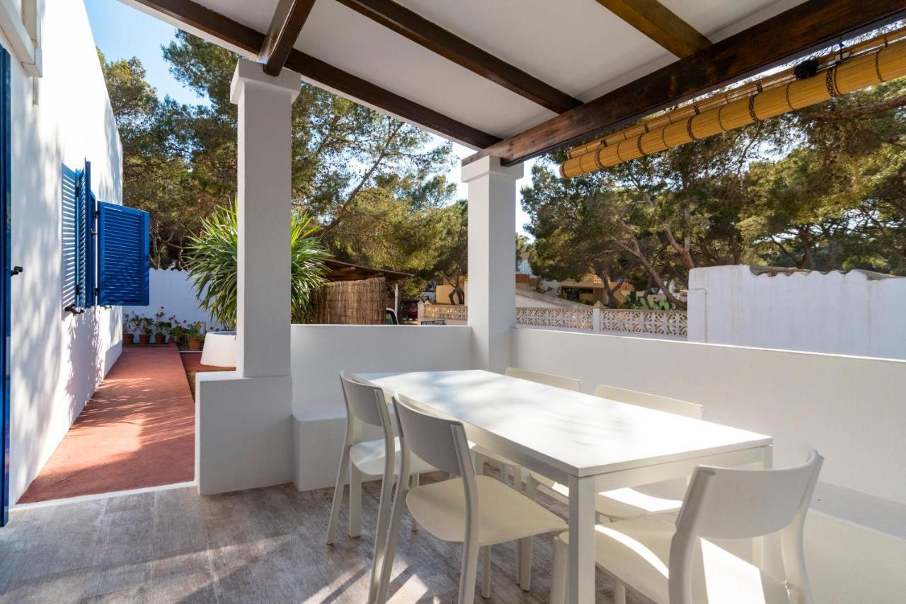 Apartamentos Verdera Es Pujols Luaran gambar