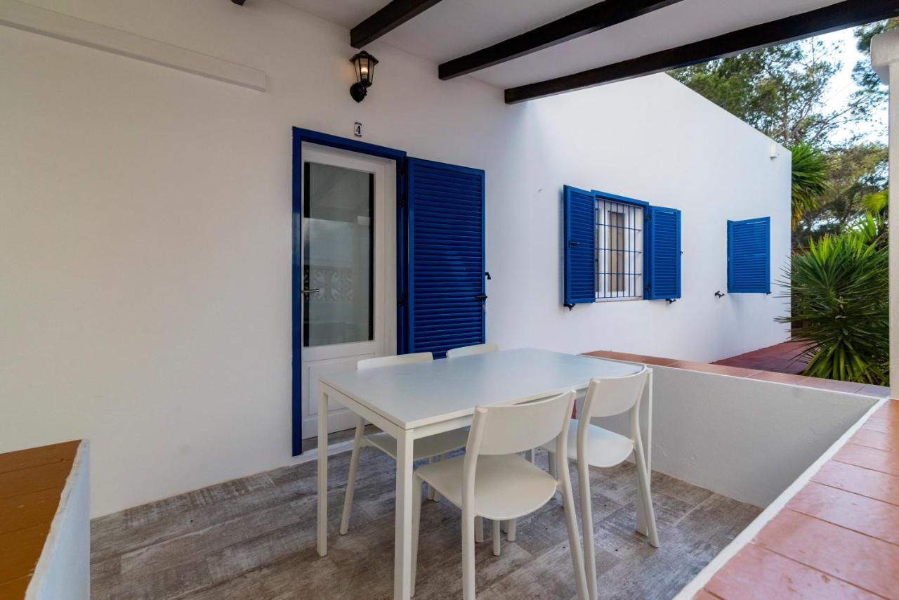 Apartamentos Verdera Es Pujols Luaran gambar