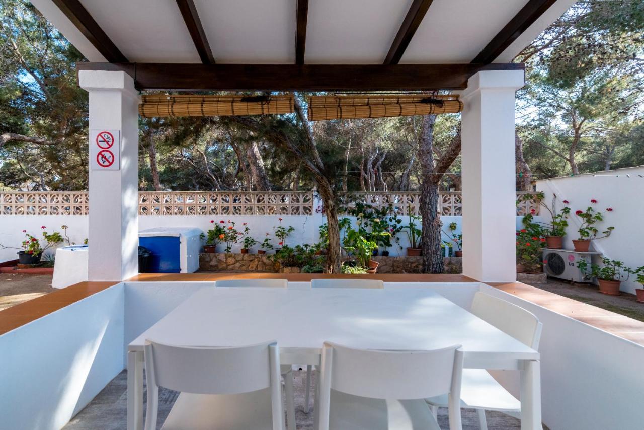 Apartamentos Verdera Es Pujols Luaran gambar